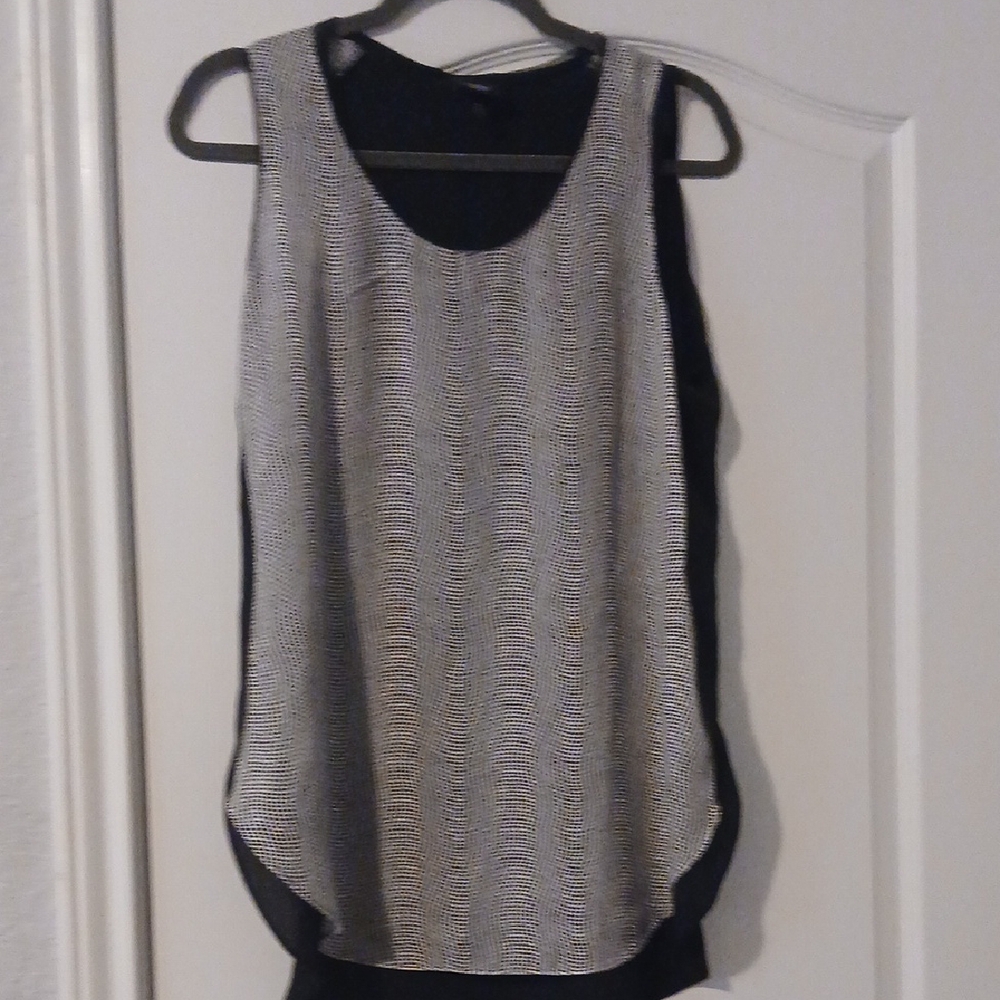 Mossimo Gray Sleeveless Tank Top with Athletic Cut